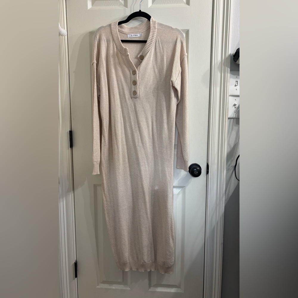 Long Sleeve Knit Henley Maxi Dress in Light Beige